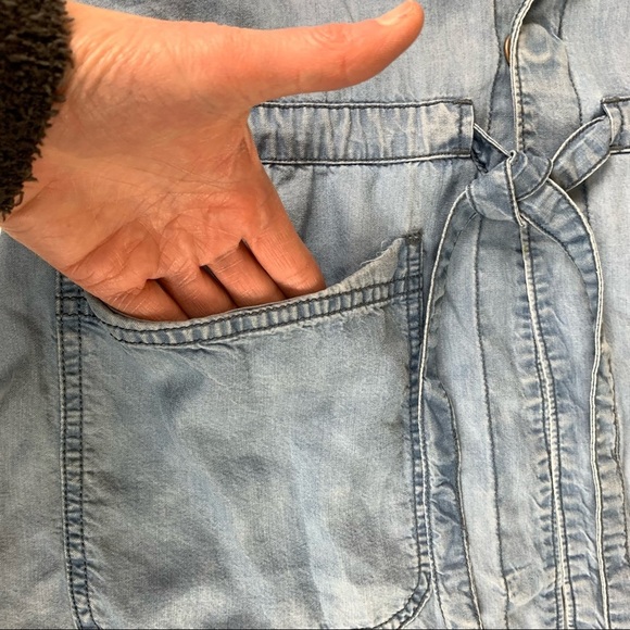 ANTHROPOLOGIE Sanctuary Chambray Button-down cinched waist Denim sleeveless Vest - Picture 6 of 11